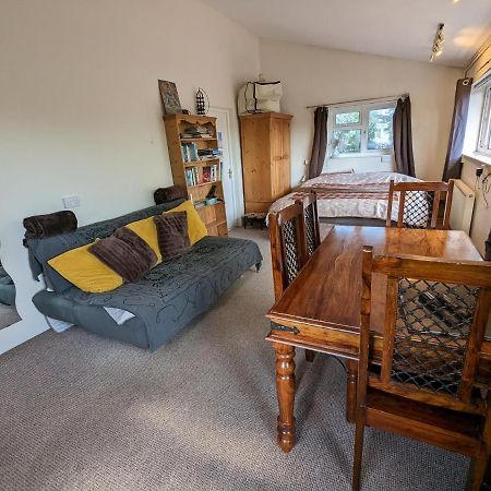 Bristol Self-Catering Studio+Kitchen+Parking Exterior foto
